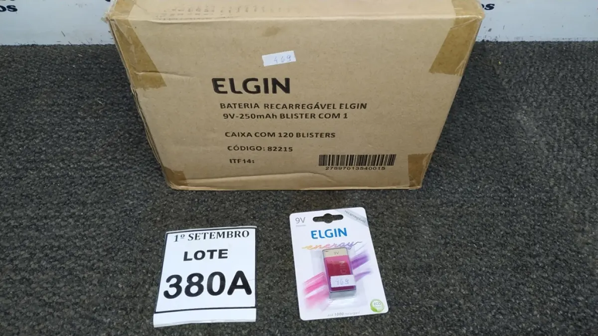 01 CAIXA COM 120 BLISTERS BATERIA RECARREGÁVEL ELGIN 9V-250MAH. (NO ESTADO) ATENÇÃO! FAZER A VISITAÇÃO ANTES DE ARREMATAR, NÃO SABEMOS SE FUNCIONA, LEILÃO NÃO TEM GARANTIA E NEM DEVOLUÇÃO, SUJEITO A POSSÍVEIS AVARIAS VISÍVEIS/OCULTAS E/OU AUSÊNCIA DE COMPONENTES.