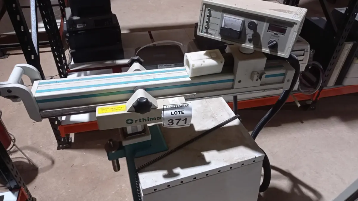 01 EQUIPAMENTO DE FISIOTERAPIA ORTHIMA. (NO ESTADO) ATENÇÃO! FAZER A VISITAÇÃO ANTES DE ARREMATAR, NÃO SABEMOS SE FUNCIONA, LEILÃO NÃO TEM GARANTIA E NEM DEVOLUÇÃO, SUJEITO A POSSÍVEIS AVARIAS VISÍVEIS/OCULTAS E/OU AUSÊNCIA DE COMPONENTES.