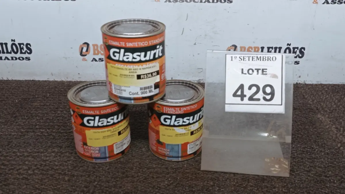 03 LATAS DE ESMALTE SINTÉTICO DE 900ML CORES VARIADAS MARCA GLASURIT. (NO ESTADO) ATENÇÃO! FAZER A VISITAÇÃO ANTES DE ARREMATAR, NÃO SABEMOS SE FUNCIONA, LEILÃO NÃO TEM GARANTIA E NEM DEVOLUÇÃO, SUJEITO A POSSÍVEIS AVARIAS VISÍVEIS/OCULTAS E/OU AUSÊNCIA DE COMPONENTES.