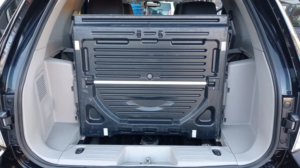 01 I/CHEVROLET EQUINOX LT, ANO 2005, COR PRETA, GASOLINA, AUTOMÁTICA (NO ESTADO).
