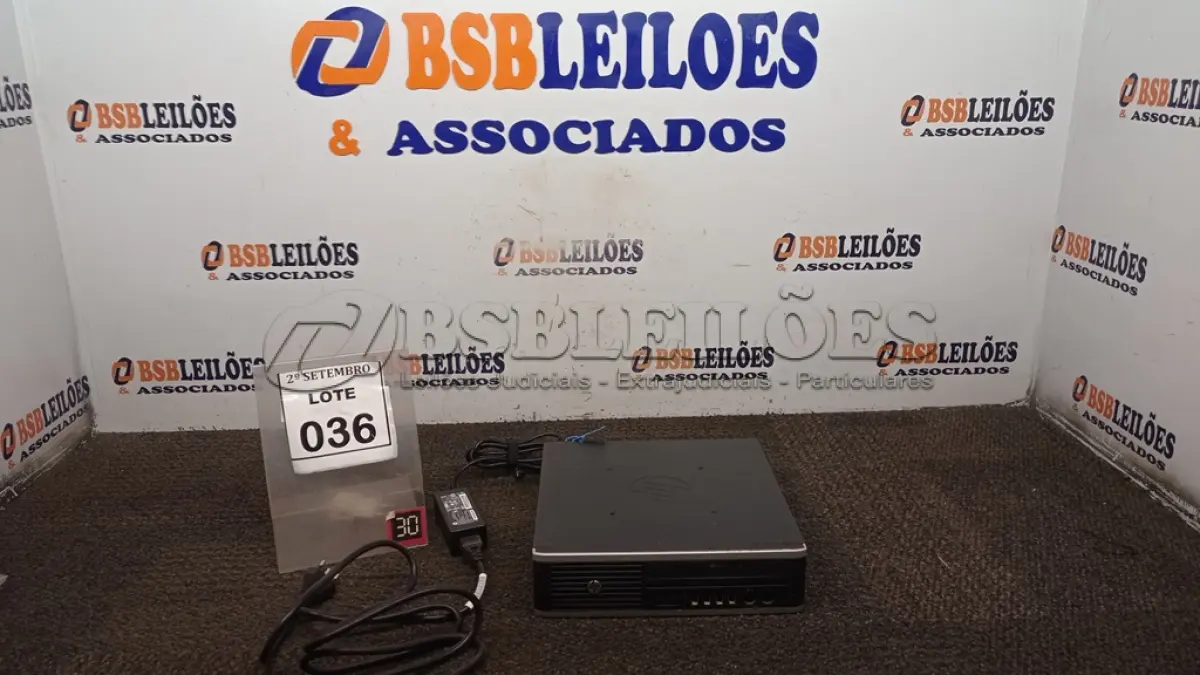 LOTE 036 - 01 MINI PC MARCA HP. (NO ESTADO) ATENÇÃO! FAZER A VISITAÇÃO ANTES DE ARREMATAR, NÃO SABEMOS SE FUNCIONA, LEILÃO NÃO TEM GARANTIA E NEM DEVOLUÇÃO, SUJEITO A POSSÍVEIS AVARIAS VISÍVEIS/OCULTAS E/OU AUSÊNCIA DE COMPONENTES.