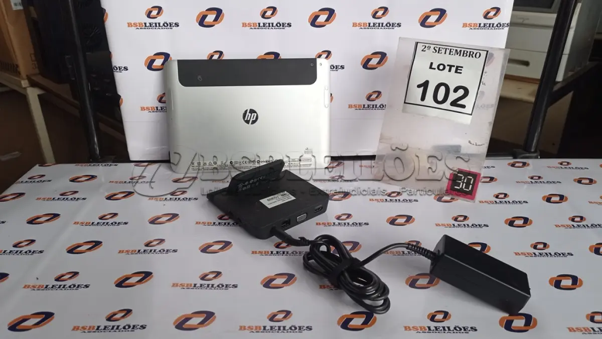 LOTE 102 - 01 TABLET HP ELITEPAD. (NO ESTADO) ATENÇÃO! FAZER A VISITAÇÃO ANTES DE ARREMATAR, NÃO SABEMOS SE FUNCIONA, LEILÃO NÃO TEM GARANTIA E NEM DEVOLUÇÃO, SUJEITO A POSSÍVEIS AVARIAS VISÍVEIS/OCULTAS E/OU AUSÊNCIA DE COMPONENTES.