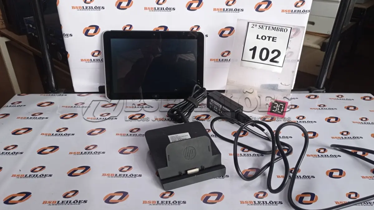 LOTE 102 - 01 TABLET HP ELITEPAD. (NO ESTADO) ATENÇÃO! FAZER A VISITAÇÃO ANTES DE ARREMATAR, NÃO SABEMOS SE FUNCIONA, LEILÃO NÃO TEM GARANTIA E NEM DEVOLUÇÃO, SUJEITO A POSSÍVEIS AVARIAS VISÍVEIS/OCULTAS E/OU AUSÊNCIA DE COMPONENTES.