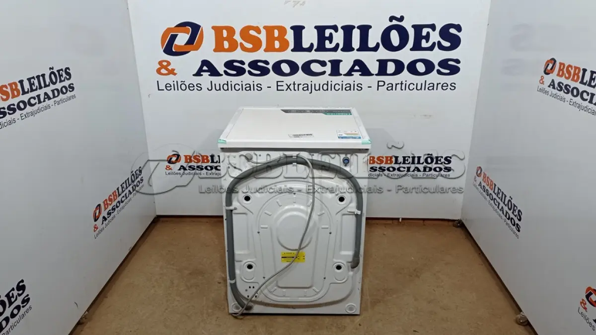 LOTE 002 - 01 LAVA E SECA HISENSE WD5Q1342BW2 COM FUNÇÃO STEAM 13KG - 8KG BRANCA 220VOLTS (NO ESTADO, NÃO SABEMOS SE FUNCIONA. LEILÃO NÃO TEM GARANTIA E NEM DEVOLUÇÃO, SUJEITO A POSSÍVEIS AVARIAS VISÍVEIS/OCULTAS E/OU AUSÊNCIA DE COMPONENTES)