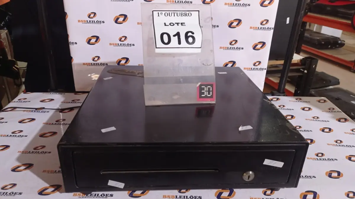 LOTE 016