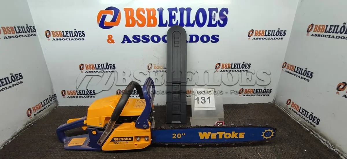 LOTE 131 - 01 MOTOSERRA MARCA WETOKE 58CC 2T. ( NO ESTADO, NÃO SABEMOS SE FUNCIONA. LEILÃO NÃO TEM GARANTIA E NEM DEVOLUÇÃO, SUJEITO A POSSÍVEIS AVARIAS VISÍVEIS/OCULTAS E/OU AUSÊNCIA DE COMPONENTES)