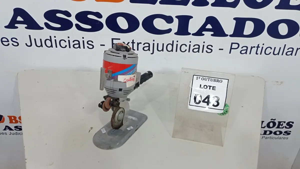LOTE 043