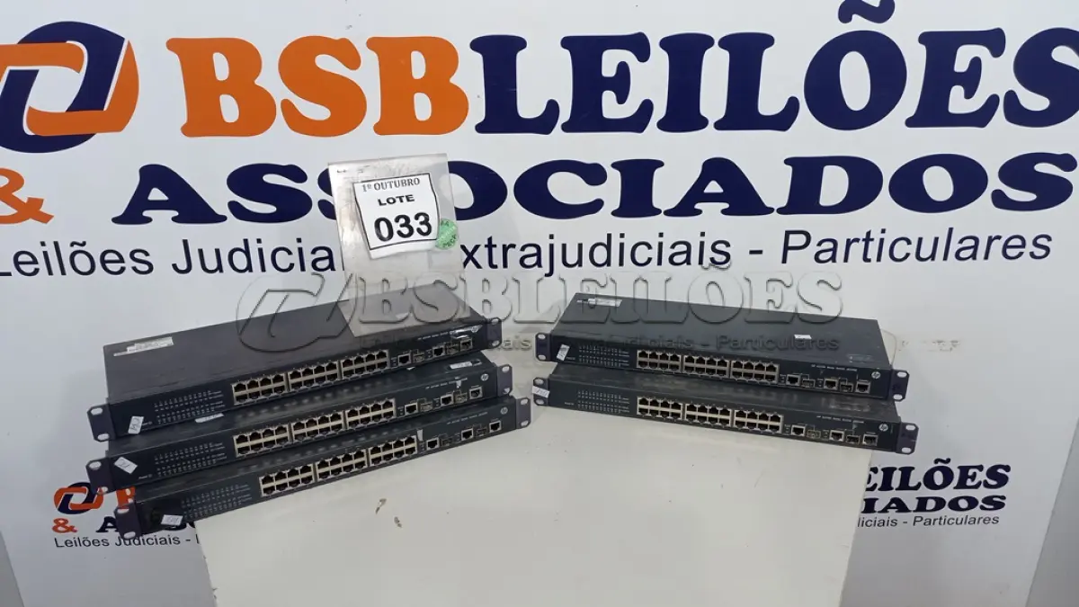 LOTE 033 - 05 SWITCHES 24 PORTAS MARCA HP. (NO ESTADO) ATENÇÃO! FAZER A VISITAÇÃO ANTES DE ARREMATAR, NÃO SABEMOS SE FUNCIONA, LEILÃO NÃO TEM GARANTIA E NEM DEVOLUÇÃO, SUJEITO A POSSÍVEIS AVARIAS VISÍVEIS/OCULTAS E/OU AUSÊNCIA DE COMPONENTES.