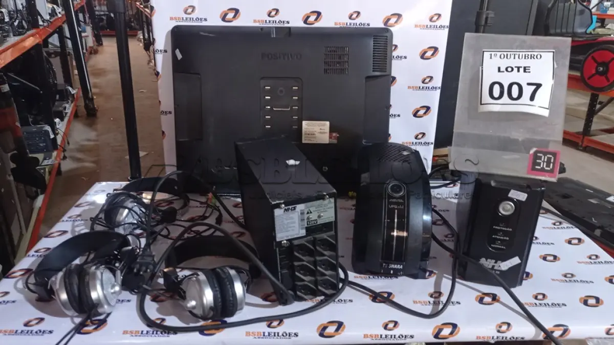 LOTE 007 - 03 NOBREAKS, 01 ALL INN ONE MARCA POSITIVO E 03 HEADPHONES. (NO ESTADO) ATENÇÃO! FAZER A VISITAÇÃO ANTES DE ARREMATAR, NÃO SABEMOS SE FUNCIONA, LEILÃO NÃO TEM GARANTIA E NEM DEVOLUÇÃO, SUJEITO A POSSÍVEIS AVARIAS VISÍVEIS/OCULTAS E/OU AUSÊNCIA DE COMPONENTES.