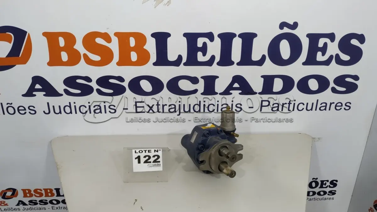LOTE 122 - 01  BOMBA HIDRÁULICA BHM 250/90 - 1665100 - 3 VIAS CONTRAN 859/2021 (NO ESTADO, NÃO SABEMOS SE FUNCIONA. LEILÃO NÃO TEM GARANTIA E NEM DEVOLUÇÃO, SUJEITO A POSSÍVEIS AVARIAS VISÍVEIS/OCULTAS E/OU AUSÊNCIA DE COMPONENTES)