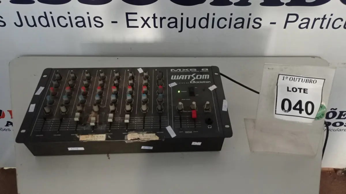 LOTE 040