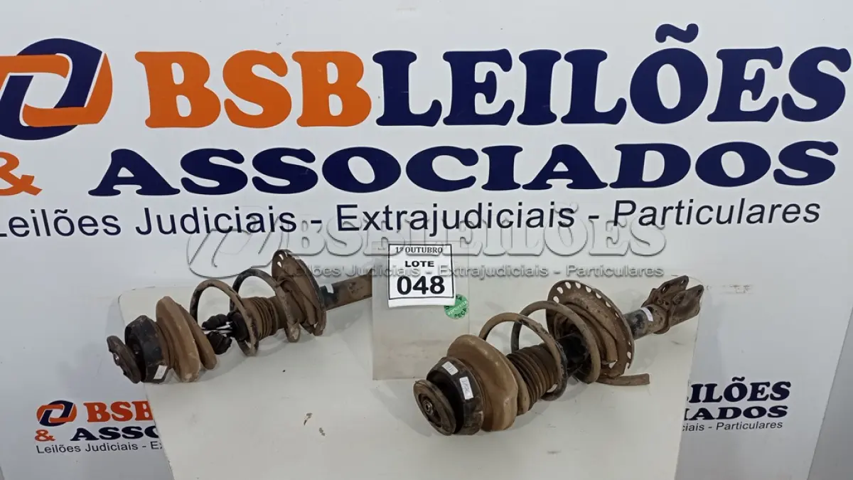 LOTE 048 - 02 AMORTECEDORES USADOS PARA CARRO RENAULT LOGAN. (NO ESTADO) ATENÇÃO! FAZER A VISITAÇÃO ANTES DE ARREMATAR, NÃO SABEMOS SE FUNCIONA, LEILÃO NÃO TEM GARANTIA E NEM DEVOLUÇÃO, SUJEITO A POSSÍVEIS AVARIAS VISÍVEIS/OCULTAS E/OU AUSÊNCIA DE COMPONENTES.