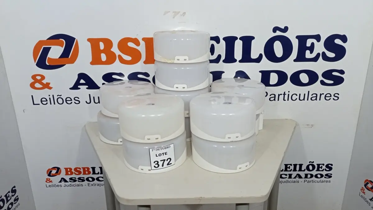 LOTE 372