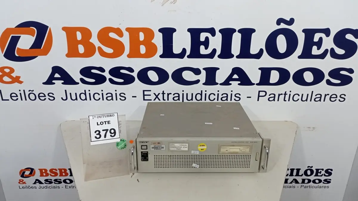 LOTE 379