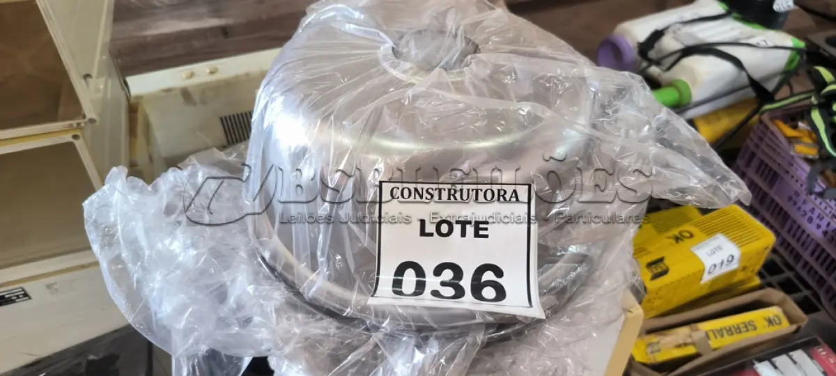 LOTE 036 - 05 CUBAS EM INOX REDONDAS 150MM. (NO ESTADO) ATENÇÃO! FAZER A VISITAÇÃO ANTES DE ARREMATAR, NÃO SABEMOS SE FUNCIONA, LEILÃO NÃO TEM GARANTIA E NEM DEVOLUÇÃO, SUJEITO A POSSÍVEIS AVARIAS VISÍVEIS/OCULTAS E/OU AUSÊNCIA DE COMPONENTES.