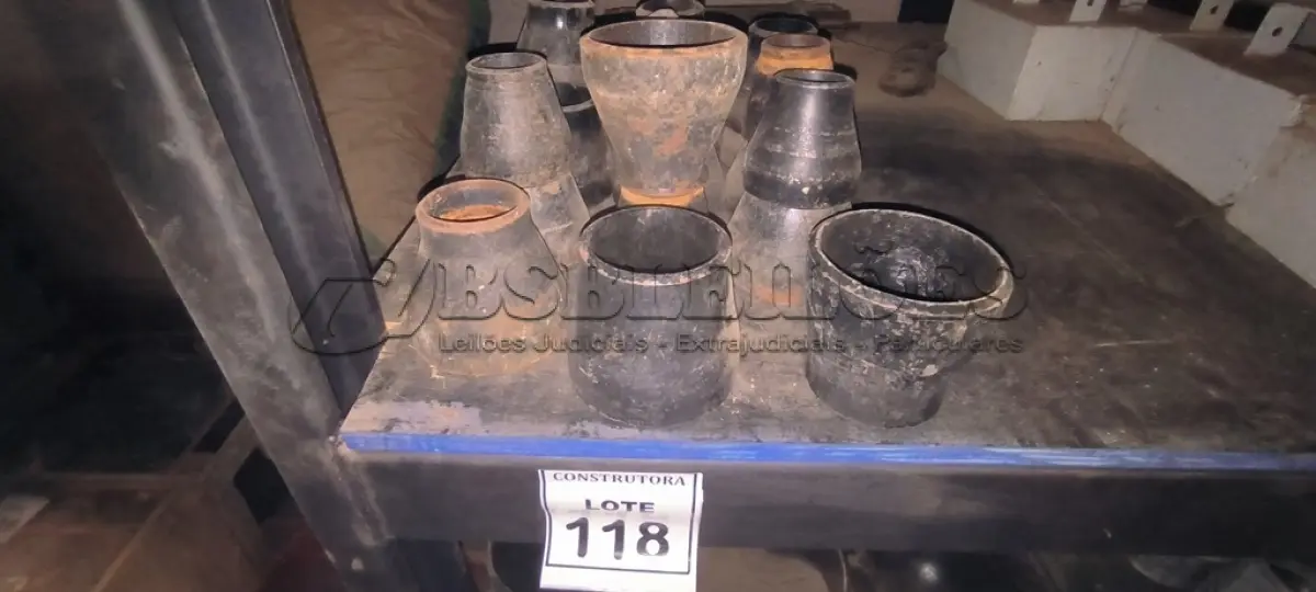 LOTE 118 - 01 LOTE COM LUVAS DE REDUÇÃO DE AÇO CARBONO. (NO ESTADO) ATENÇÃO! FAZER A VISITAÇÃO ANTES DE ARREMATAR, NÃO SABEMOS SE FUNCIONA, LEILÃO NÃO TEM GARANTIA E NEM DEVOLUÇÃO, SUJEITO A POSSÍVEIS AVARIAS VISÍVEIS/OCULTAS E/OU AUSÊNCIA DE COMPONENTES.
