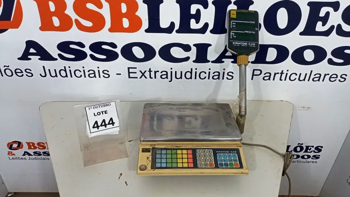 LOTE 444