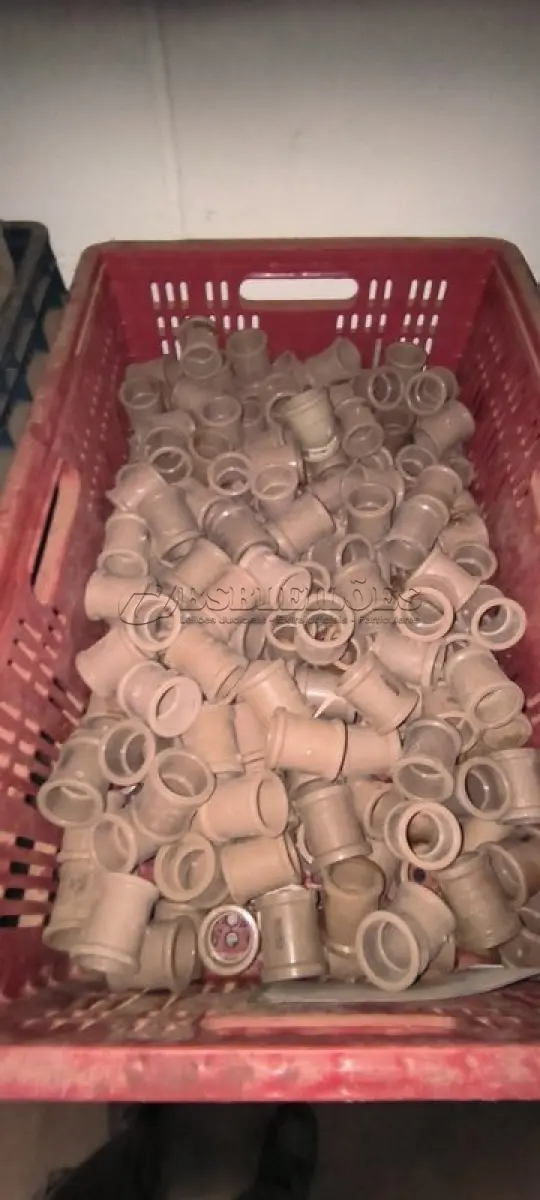 LOTE 393 - 01 LOTE COM LUVA DE 32MM SOLDÁVEL. (CAIXA ORGANIZADORA NAO INCLUSA) (NO ESTADO) ATENÇÃO! FAZER A VISITAÇÃO ANTES DE ARREMATAR, NÃO SABEMOS SE FUNCIONA, LEILÃO NÃO TEM GARANTIA E NEM DEVOLUÇÃO, SUJEITO A POSSÍVEIS AVARIAS VISÍVEIS/OCULTAS E/OU AUSÊNCIA DE COMPONENTES.