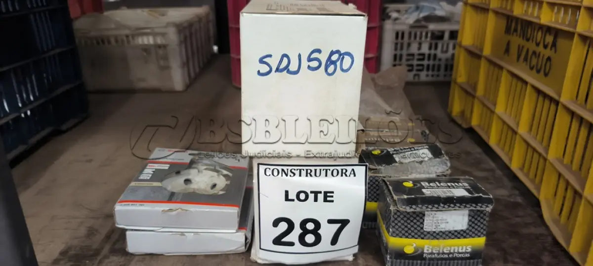 LOTE 287 - 01 LOTE COM DISJUNTORES, DISCO DE REBOL O E PARAFUSOS. (NO ESTADO) ATENÇÃO! FAZER A VISITAÇÃO ANTES DE ARREMATAR, NÃO SABEMOS SE FUNCIONA, LEILÃO NÃO TEM GARANTIA E NEM DEVOLUÇÃO, SUJEITO A POSSÍVEIS AVARIAS VISÍVEIS/OCULTAS E/OU AUSÊNCIA DE COMPONENTES.