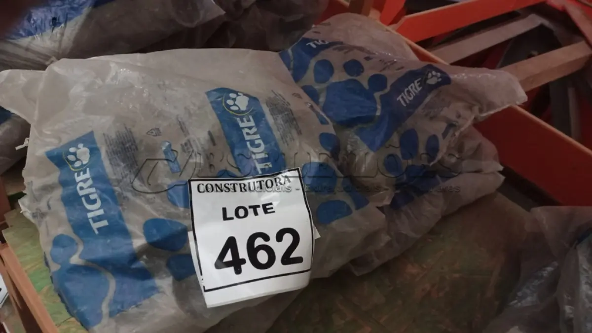 LOTE 462 - 01 LOTE COM JOELHOS DE 40MM SOLDÁVEIS. (NO ESTADO) ATENÇÃO! FAZER A VISITAÇÃO ANTES DE ARREMATAR, NÃO SABEMOS SE FUNCIONA, LEILÃO NÃO TEM GARANTIA E NEM DEVOLUÇÃO, SUJEITO A POSSÍVEIS AVARIAS VISÍVEIS/OCULTAS E/OU AUSÊNCIA DE COMPONENTES.