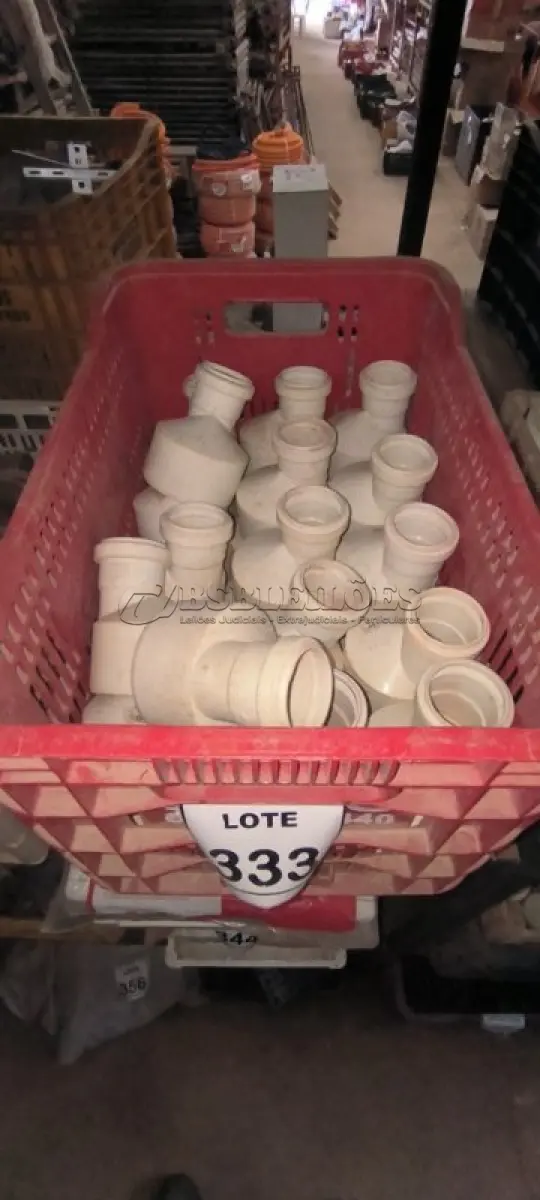 LOTE 333 - 01 LOTE COM REDUÇÕES DE 100X50 PARA ESGOTO. (CAIXA ORGANIZADORA NAO INCLUSA) (NO ESTADO) ATENÇÃO! FAZER A VISITAÇÃO ANTES DE ARREMATAR, NÃO SABEMOS SE FUNCIONA, LEILÃO NÃO TEM GARANTIA E NEM DEVOLUÇÃO, SUJEITO A POSSÍVEIS AVARIAS VISÍVEIS/OCULTAS E/OU AUSÊNCIA DE COMPONENTES.