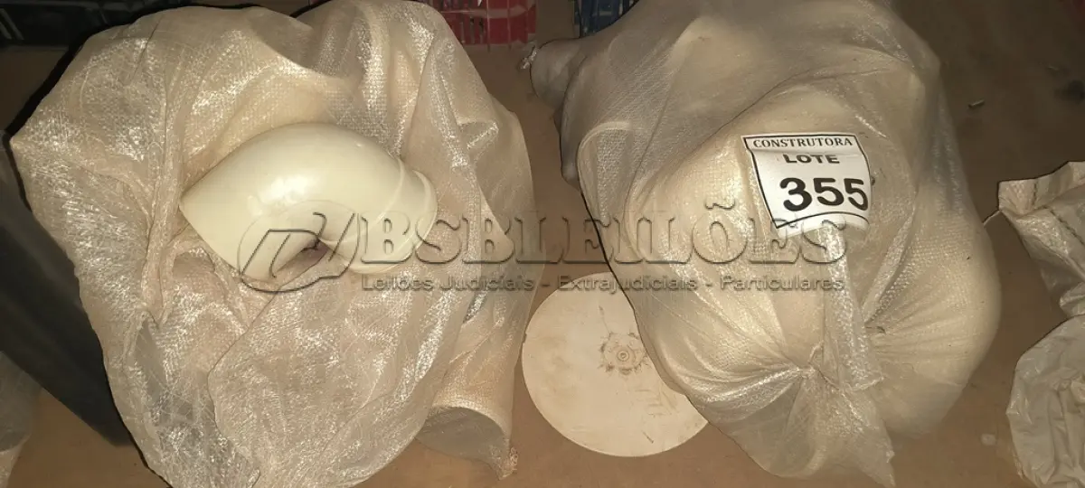 LOTE 355 - 01 LOTE COM JOELHOS DN 100 PARA ESGOTO. (NO ESTADO) ATENÇÃO! FAZER A VISITAÇÃO ANTES DE ARREMATAR, NÃO SABEMOS SE FUNCIONA, LEILÃO NÃO TEM GARANTIA E NEM DEVOLUÇÃO, SUJEITO A POSSÍVEIS AVARIAS VISÍVEIS/OCULTAS E/OU AUSÊNCIA DE COMPONENTES.