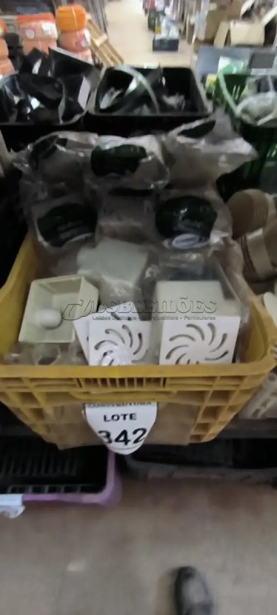 LOTE 342 - 01 LOTE COM RALOS SECO DN 100X52X40. (CAIXA ORGANIZADORA NAO INCLUSA) (NO ESTADO) ATENÇÃO! FAZER A VISITAÇÃO ANTES DE ARREMATAR, NÃO SABEMOS SE FUNCIONA, LEILÃO NÃO TEM GARANTIA E NEM DEVOLUÇÃO, SUJEITO A POSSÍVEIS AVARIAS VISÍVEIS/OCULTAS E/OU AUSÊNCIA DE COMPONENTES.