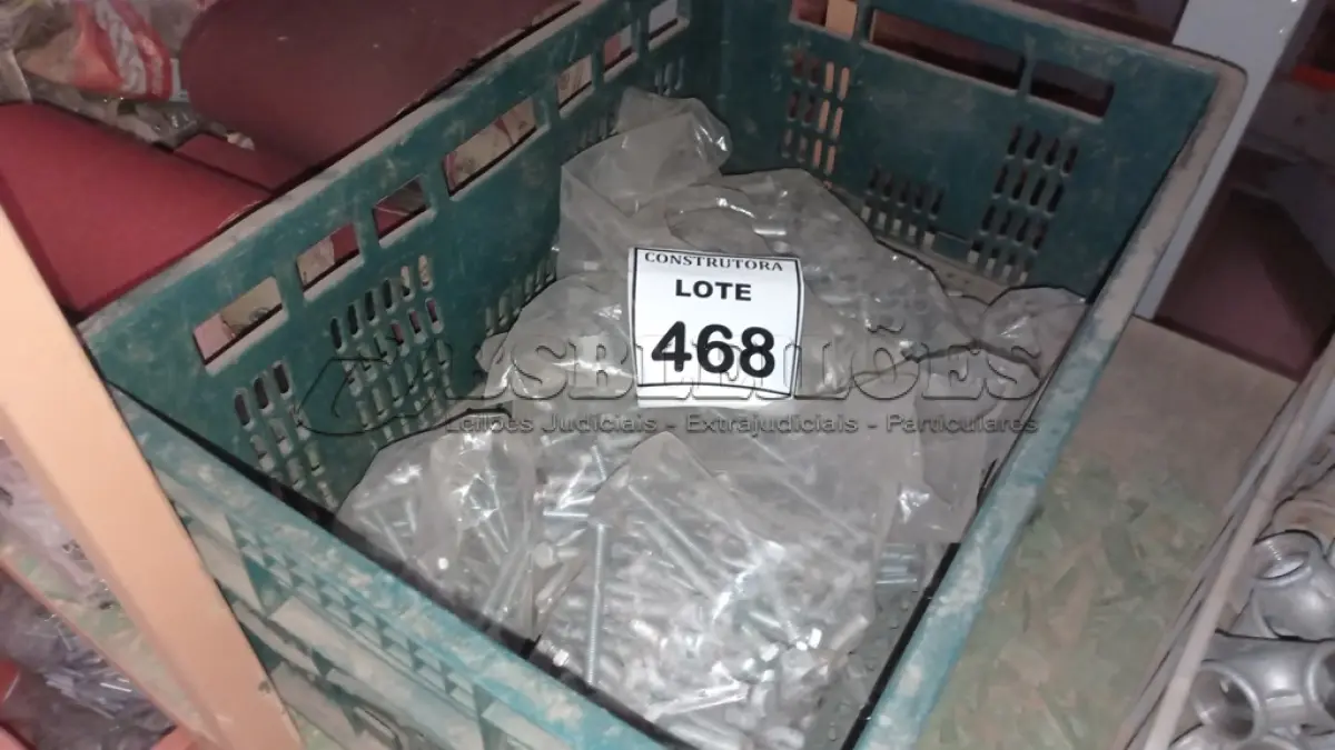 LOTE 468 - 01 LOTE COM PARAFUSOS DIVERSOS. (CAIXA ORGANIZADORA NAO INCLUSA) (NO ESTADO) ATENÇÃO! FAZER A VISITAÇÃO ANTES DE ARREMATAR, NÃO SABEMOS SE FUNCIONA, LEILÃO NÃO TEM GARANTIA E NEM DEVOLUÇÃO, SUJEITO A POSSÍVEIS AVARIAS VISÍVEIS/OCULTAS E/OU AUSÊNCIA DE COMPONENTES.