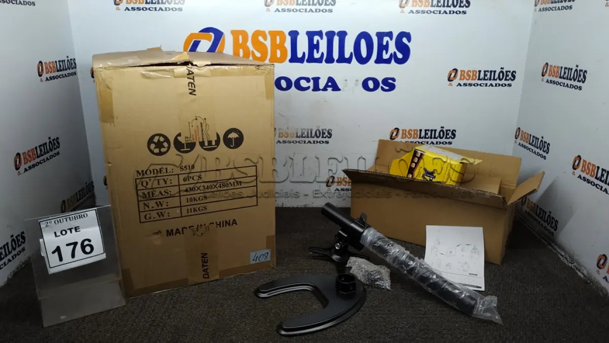 LOTE 176 - 01 CAIXA COM 06 SUPORTES PARA MONITORES MARCA DATEN. (NO ESTADO) ATENÇÃO! FAZER A VISITAÇÃO ANTES DE ARREMATAR, NÃO SABEMOS SE FUNCIONA, LEILÃO NÃO TEM GARANTIA E NEM DEVOLUÇÃO, SUJEITO A POSSÍVEIS AVARIAS VISÍVEIS/OCULTAS E/OU AUSÊNCIA DE COMPONENTES.