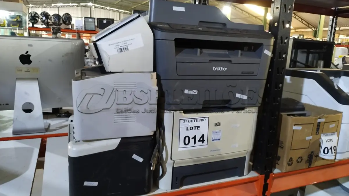 LOTE 014 - 01 IMPRESSORA MULTIFUNCIONAL MARCA BROTHER MODELO DCO-L25400W, 03 IMPRESSORAS DE MARCAS E MODELOS DIVERSOS 01 SCANNER MARCA FUJITSU. (NO ESTADO) ATENÇÃO! FAZER A VISITAÇÃO ANTES DE ARREMATAR, NÃO SABEMOS SE FUNCIONA, LEILÃO NÃO TEM GARANTIA E NEM DEVOLUÇÃO, SUJEITO A POSSÍVEIS AVARIAS VISÍVEIS/OCULTAS E/OU AUSÊNCIA DE COMPONENTES.