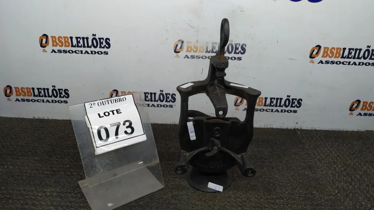 LOTE 073
