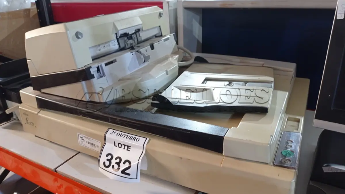 LOTE 332 - 01 SCANNER MODELO F1 6770 MARCA FUJITSU. (NO ESTADO) ATENÇÃO! FAZER A VISITAÇÃO ANTES DE ARREMATAR, NÃO SABEMOS SE FUNCIONA, LEILÃO NÃO TEM GARANTIA E NEM DEVOLUÇÃO, SUJEITO A POSSÍVEIS AVARIAS VISÍVEIS/OCULTAS E/OU AUSÊNCIA DE COMPONENTES.