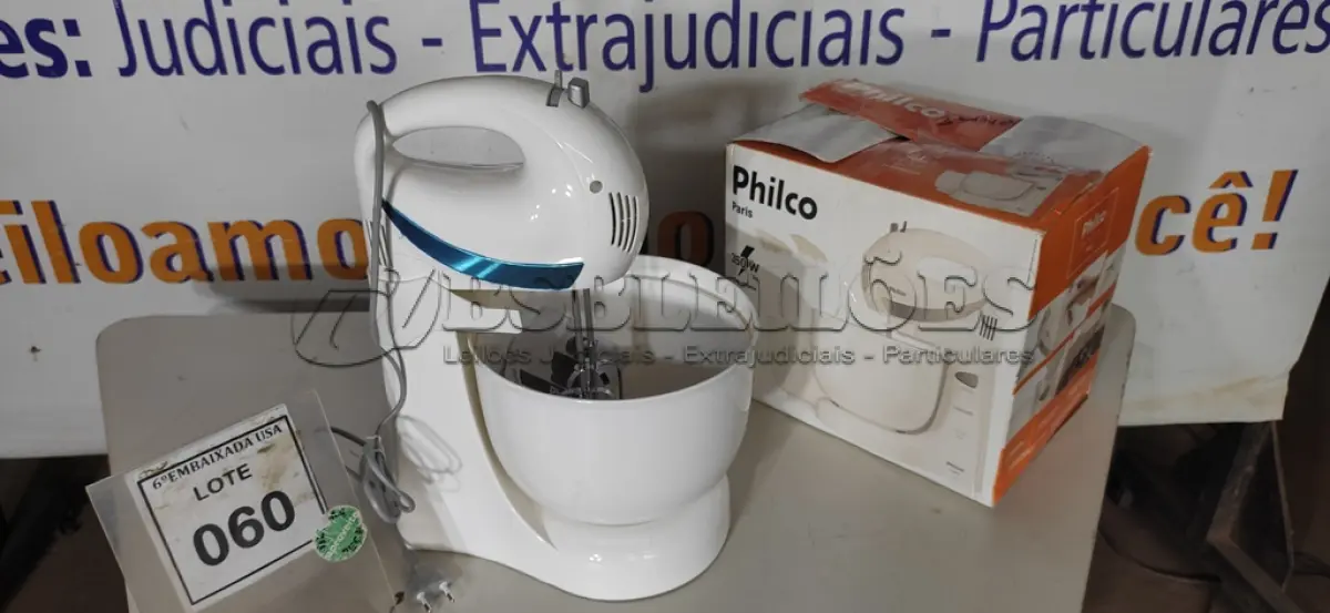 LOTE 060 - 01 BATEDEIRA PHILCO PARIS 110V. ).(NO ESTADO EM QUE SE ENCONTRA. SUJEITO A AVARIAS OCULTAS/VISÍVEIS.)