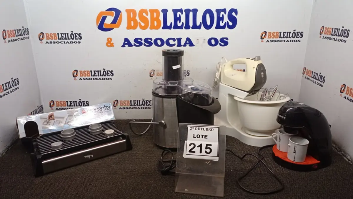 LOTE 215