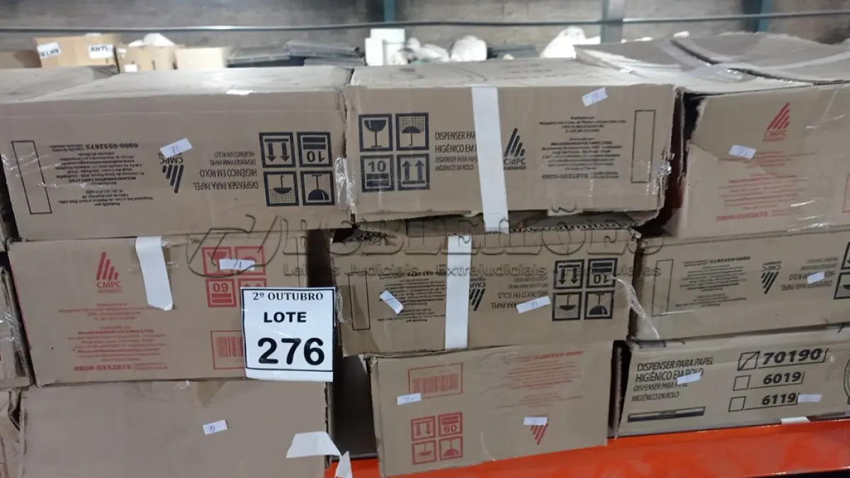 LOTE 276 - 01 LOTE COM GRANDE QUANTIDADE DE DISPENSES DE PAPEL. (NO ESTADO) ATENÇÃO! FAZER A VISITAÇÃO ANTES DE ARREMATAR, NÃO SABEMOS SE FUNCIONA, LEILÃO NÃO TEM GARANTIA E NEM DEVOLUÇÃO, SUJEITO A POSSÍVEIS AVARIAS VISÍVEIS/OCULTAS E/OU AUSÊNCIA DE COMPONENTES.