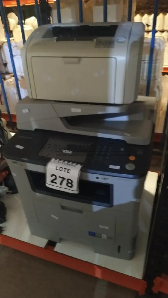 LOTE 278 - 01 IMPRESSORA MULTIFUNCIONAL MODELO SCX-5835NX MARCA SAMSUNG E 01 IMPRESSORA MARCA HP. (NO ESTADO) ATENÇÃO! FAZER A VISITAÇÃO ANTES DE ARREMATAR, NÃO SABEMOS SE FUNCIONA, LEILÃO NÃO TEM GARANTIA E NEM DEVOLUÇÃO, SUJEITO A POSSÍVEIS AVARIAS VISÍVEIS/OCULTAS E/OU AUSÊNCIA DE COMPONENTES.