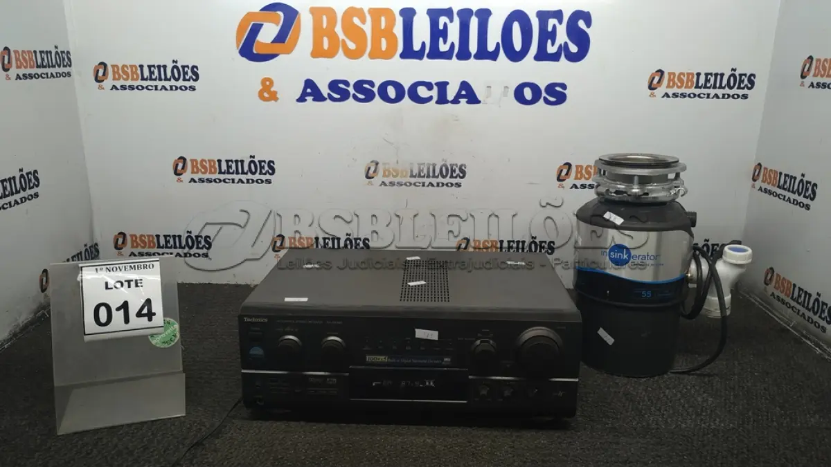 LOTE 014 - 01 RECEIVER MODELO AS-DX940 MARCA TECHNICS E 01 TRITURADOR DE RESÍDUOS. (NO ESTADO) ATENÇÃO! FAZER A VISITAÇÃO ANTES DE ARREMATAR, NÃO SABEMOS SE FUNCIONA, LEILÃO NÃO TEM GARANTIA E NEM DEVOLUÇÃO, SUJEITO A POSSÍVEIS AVARIAS VISÍVEIS/OCULTAS E/OU AUSÊNCIA DE COMPONENTES.