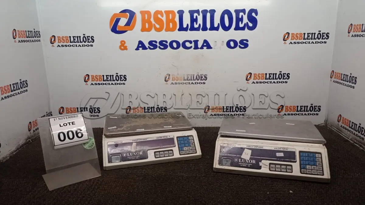 LOTE 006 - 02 BALANÇAS. (NO ESTADO) ATENÇÃO! FAZER A VISITAÇÃO ANTES DE ARREMATAR, NÃO SABEMOS SE FUNCIONA, LEILÃO NÃO TEM GARANTIA E NEM DEVOLUÇÃO, SUJEITO A POSSÍVEIS AVARIAS VISÍVEIS/OCULTAS E/OU AUSÊNCIA DE COMPONENTES.