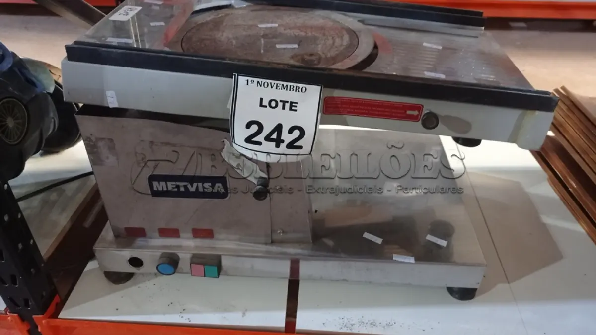 LOTE 242 - 01 FATIADOR DE FRIOS MARCA METVISA. (NO ESTADO) ATENÇÃO! FAZER A VISITAÇÃO ANTES DE ARREMATAR, NÃO SABEMOS SE FUNCIONA, LEILÃO NÃO TEM GARANTIA E NEM DEVOLUÇÃO, SUJEITO A POSSÍVEIS AVARIAS VISÍVEIS/OCULTAS E/OU AUSÊNCIA DE COMPONENTES.