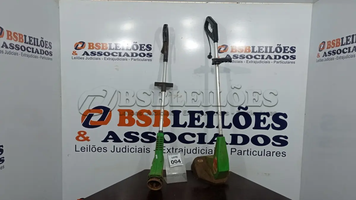 LOTE 004 - 02 ROÇADEIRAS ELÉTRICAS. (NO ESTADO) ATENÇÃO! FAZER A VISITAÇÃO ANTES DE ARREMATAR, NÃO SABEMOS SE FUNCIONA, LEILÃO NÃO TEM GARANTIA E NEM DEVOLUÇÃO, SUJEITO A POSSÍVEIS AVARIAS VISÍVEIS/OCULTAS E/OU AUSÊNCIA DE COMPONENTES.