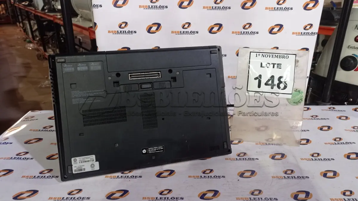 LOTE 148 - 01 NOTEBOOK MARCA HP. (NO ESTADO) ATENÇÃO! FAZER A VISITAÇÃO ANTES DE ARREMATAR, NÃO SABEMOS SE FUNCIONA, LEILÃO NÃO TEM GARANTIA E NEM DEVOLUÇÃO, SUJEITO A POSSÍVEIS AVARIAS VISÍVEIS/OCULTAS E/OU AUSÊNCIA DE COMPONENTES.
