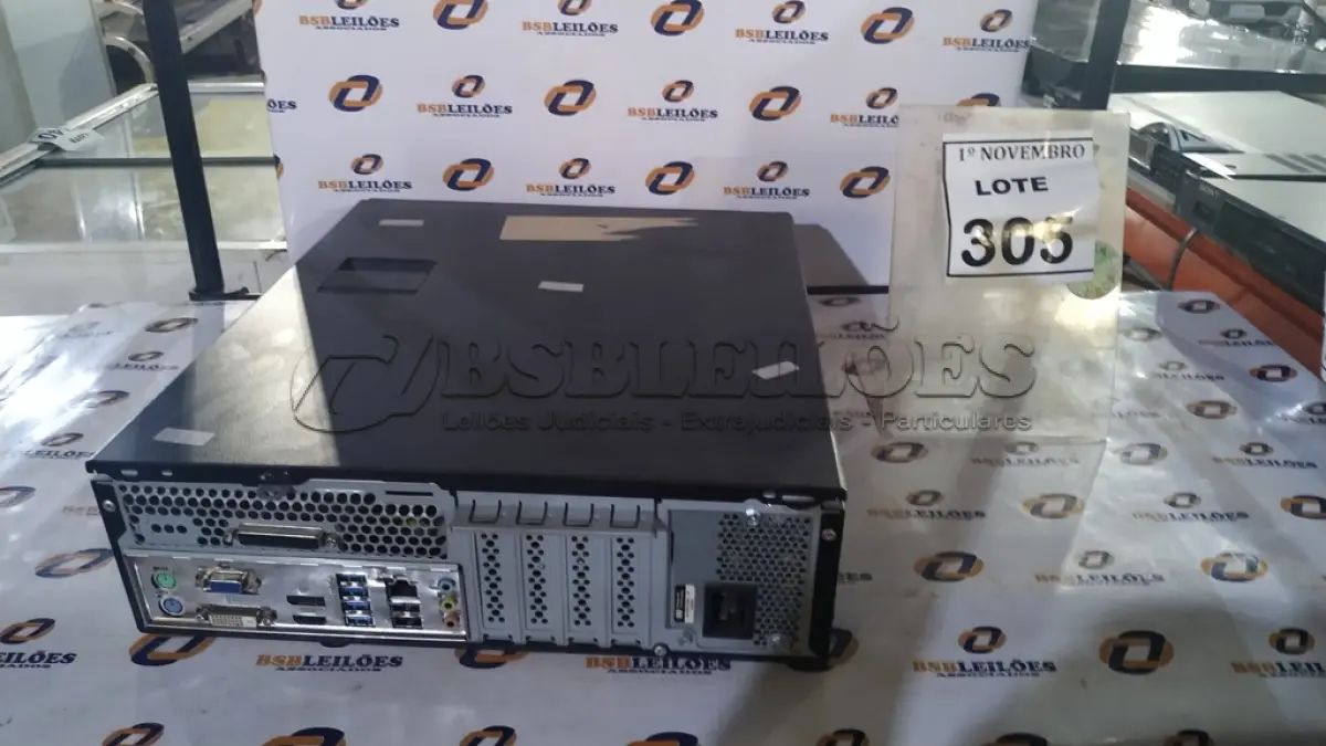 LOTE 305 - 01 CPU MARCA POSITIVO COM 8GB MEMORIA COM SSD E HD. (NO ESTADO) ATENÇÃO! FAZER A VISITAÇÃO ANTES DE ARREMATAR, NÃO SABEMOS SE FUNCIONA, LEILÃO NÃO TEM GARANTIA E NEM DEVOLUÇÃO, SUJEITO A POSSÍVEIS AVARIAS VISÍVEIS/OCULTAS E/OU AUSÊNCIA DE COMPONENTES.