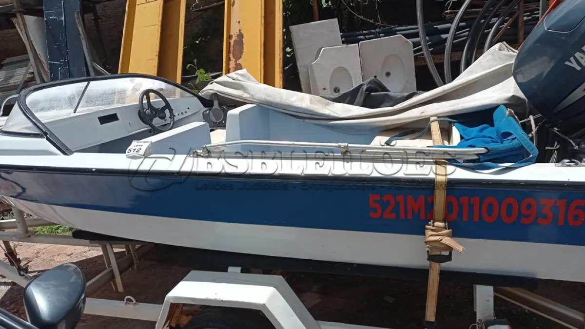 LOTE 512 - 01 LANCHA MOTORBOAT PARA 1 TRIPULANTE E 03 PASSAGEIROS. (NO ESTADO)