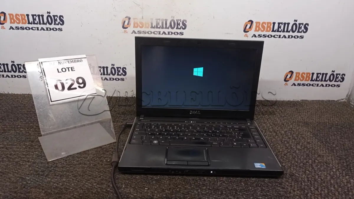 LOTE 029 - 01 NOTEBOOK CORE I3 MARCA DELL. (NO ESTADO) ATENÇÃO! FAZER A VISITAÇÃO ANTES DE ARREMATAR, NÃO SABEMOS SE FUNCIONA, LEILÃO NÃO TEM GARANTIA E NEM DEVOLUÇÃO, SUJEITO A POSSÍVEIS AVARIAS VISÍVEIS/OCULTAS E/OU AUSÊNCIA DE COMPONENTES.