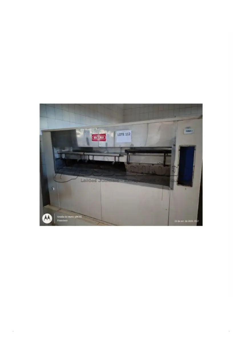 LOTE 112 - 01 FORNO DE 01 CAMARA P/ 12 ASSADEIRAS, ELÉTRICO, TRIFASICO C/ 380W - MARCA BRASMAK BE12. (NO ESTADO DE CONSERVAÇÃO QUE SE ENCONTRA)