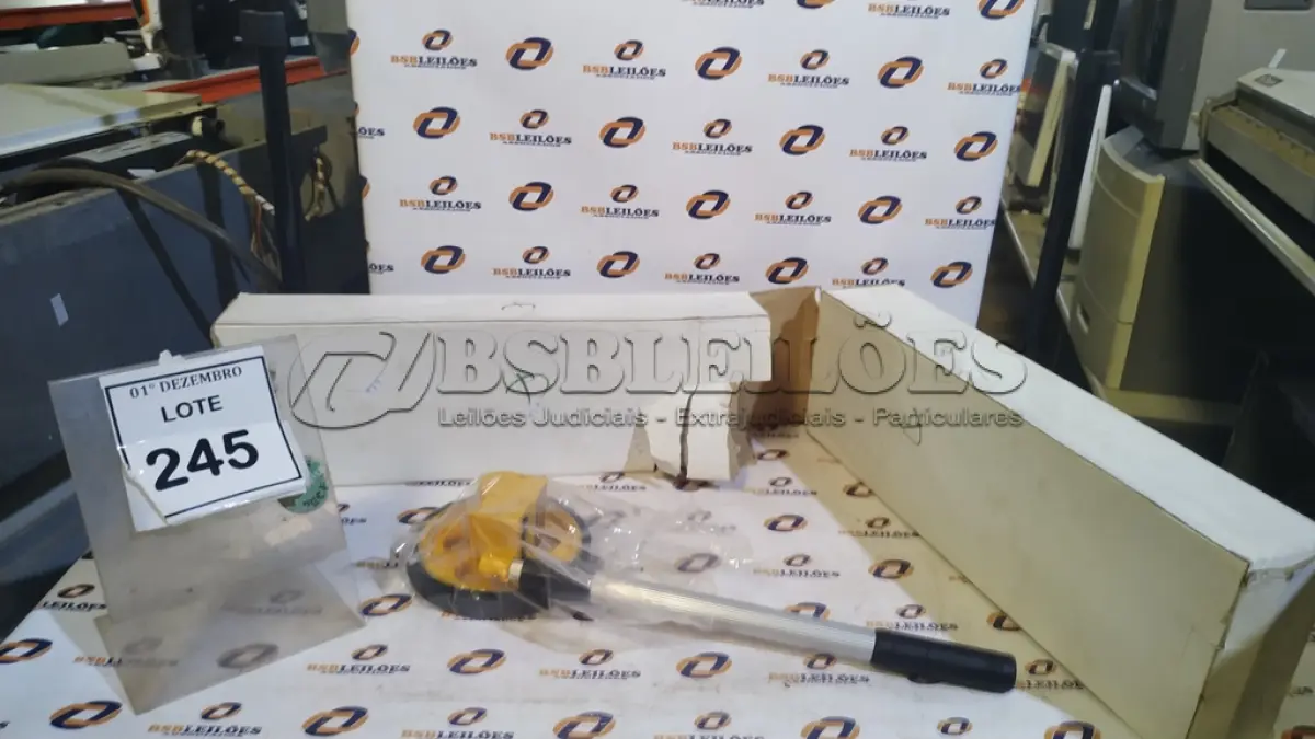 LOTE 245 - 02 TRENAS DE RODA DIGITAL. (NO ESTADO) ATENÇÃO! FAZER A VISITAÇÃO ANTES DE ARREMATAR, NÃO SABEMOS SE FUNCIONA, LEILÃO NÃO TEM GARANTIA E NEM DEVOLUÇÃO, SUJEITO A POSSÍVEIS AVARIAS VISÍVEIS/OCULTAS E/OU AUSÊNCIA DE COMPONENTES.