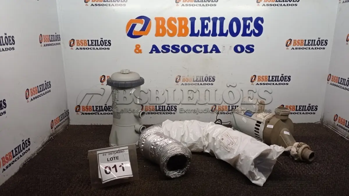 LOTE 011 - 01 BOMBA FILTRO PARA PISCINAS E 01 MOTO BOMBA CENTRIFUGA PARA PISCINAS. (NO ESTADO) ATENÇÃO! FAZER A VISITAÇÃO ANTES DE ARREMATAR, NÃO SABEMOS SE FUNCIONA, LEILÃO NÃO TEM GARANTIA E NEM DEVOLUÇÃO, SUJEITO A POSSÍVEIS AVARIAS VISÍVEIS/OCULTAS E/OU AUSÊNCIA DE COMPONENTES.