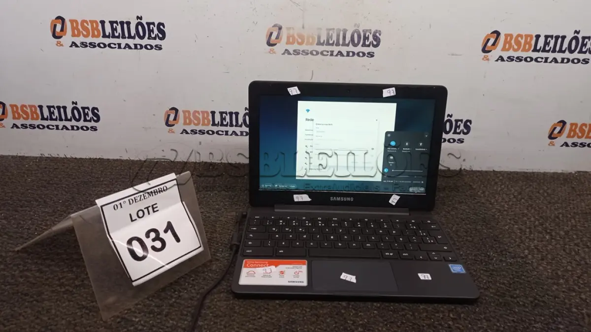 LOTE 031 - 01 NOTEBOOK 16GB TELA 11.6’’. (NO ESTADO) ATENÇÃO! FAZER A VISITAÇÃO ANTES DE ARREMATAR, NÃO SABEMOS SE FUNCIONA, LEILÃO NÃO TEM GARANTIA E NEM DEVOLUÇÃO, SUJEITO A POSSÍVEIS AVARIAS VISÍVEIS/OCULTAS E/OU AUSÊNCIA DE COMPONENTES.