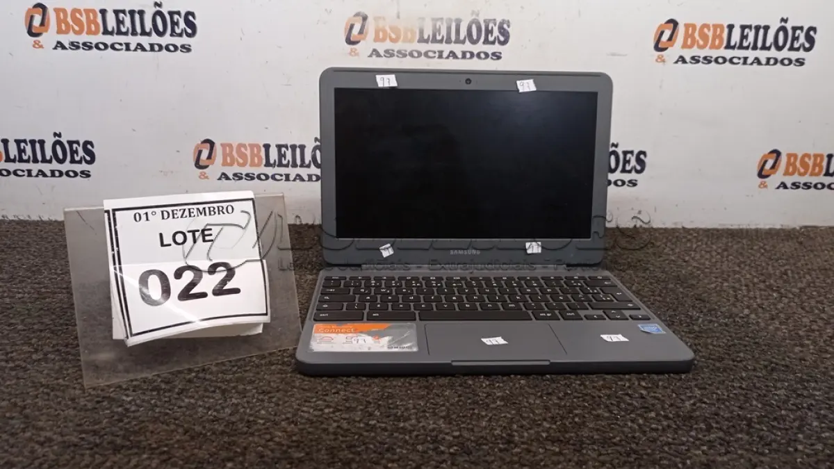 LOTE 022 - 01 NOTEBOOK 16GB TELA 11.6’’. (NO ESTADO) ATENÇÃO! FAZER A VISITAÇÃO ANTES DE ARREMATAR, NÃO SABEMOS SE FUNCIONA, LEILÃO NÃO TEM GARANTIA E NEM DEVOLUÇÃO, SUJEITO A POSSÍVEIS AVARIAS VISÍVEIS/OCULTAS E/OU AUSÊNCIA DE COMPONENTES.