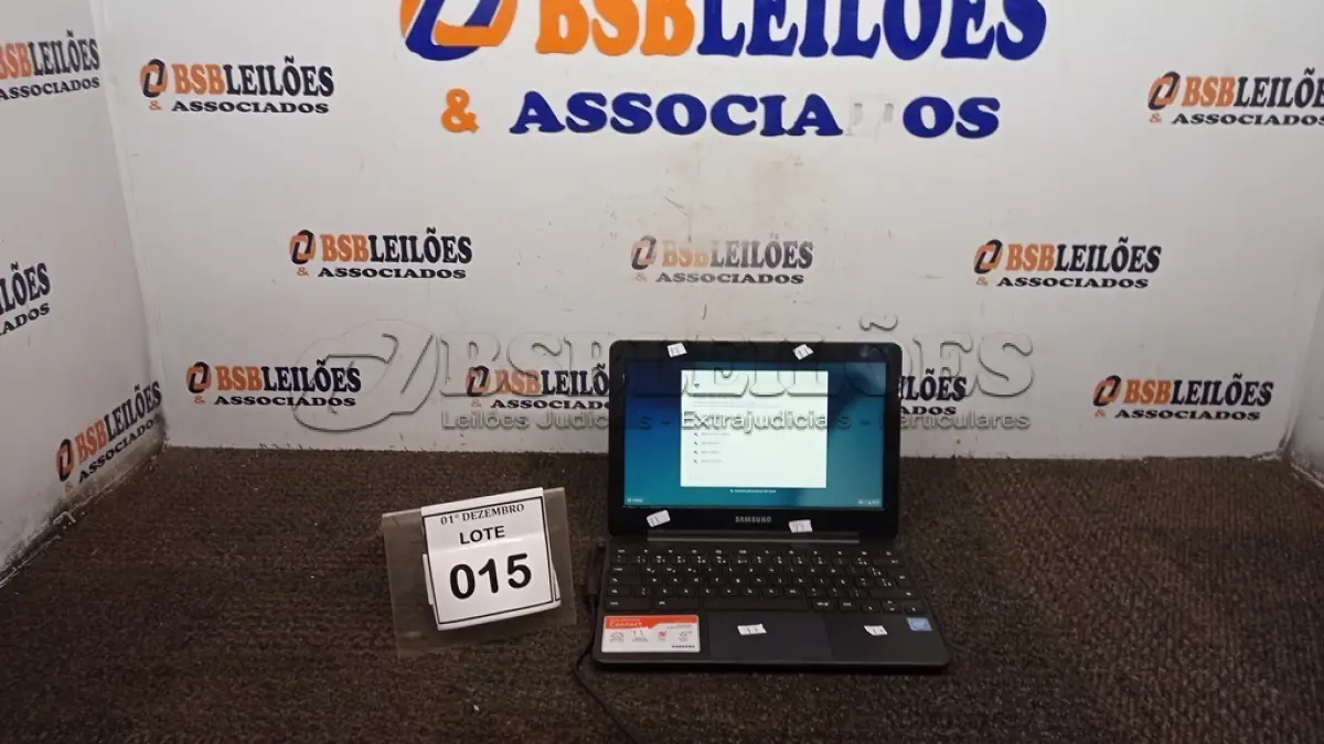 LOTE 015 - 01 NOTEBOOK 16GB TELA 11.6’’. (NO ESTADO) ATENÇÃO! FAZER A VISITAÇÃO ANTES DE ARREMATAR, NÃO SABEMOS SE FUNCIONA, LEILÃO NÃO TEM GARANTIA E NEM DEVOLUÇÃO, SUJEITO A POSSÍVEIS AVARIAS VISÍVEIS/OCULTAS E/OU AUSÊNCIA DE COMPONENTES.